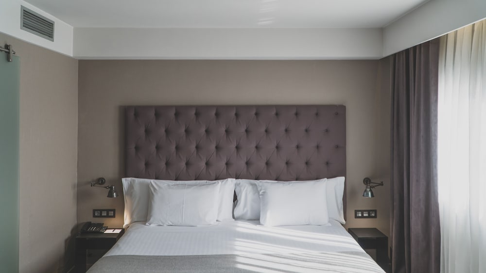 Фото Hotel Zenit Abeba