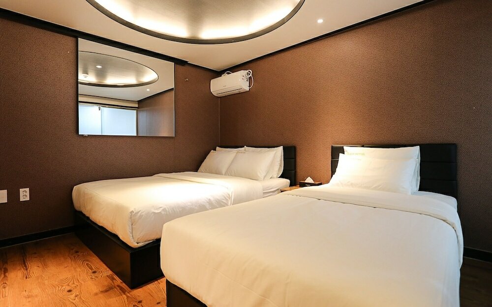 Фото Yeongdeungpo New Silla