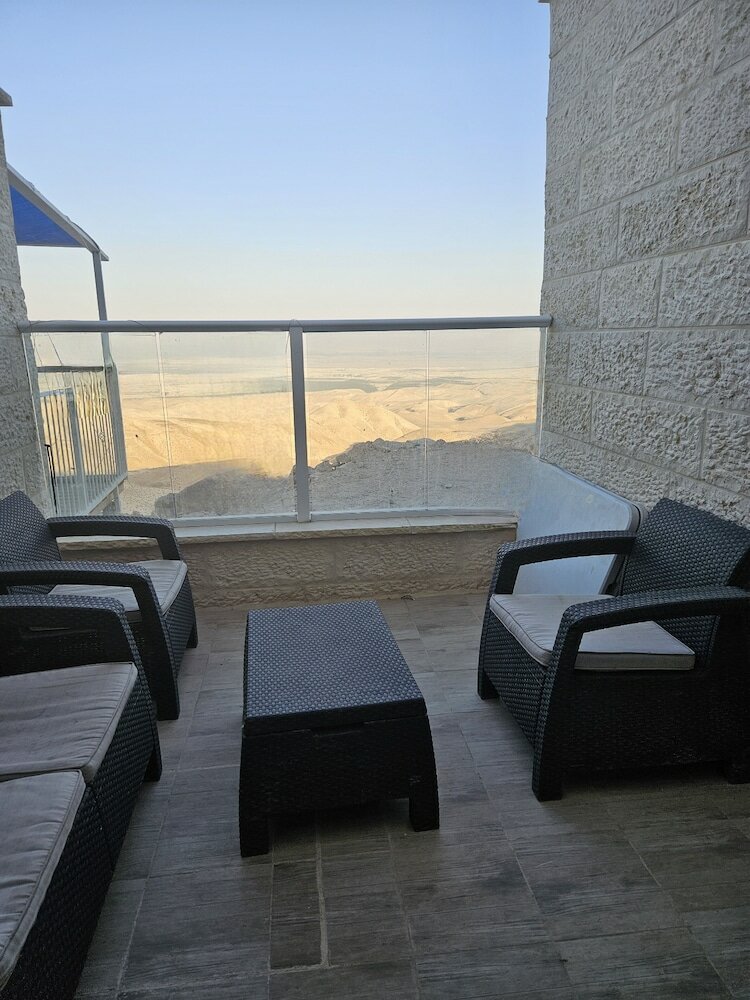 Фото Luxury 1 Br Apartment Near the Dead Sea
