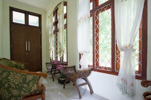 Гостиница RedDoorz Syariah near Ngade Lake