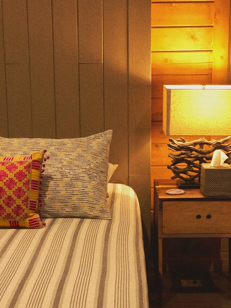 Фото Chatfield Hollow Inn