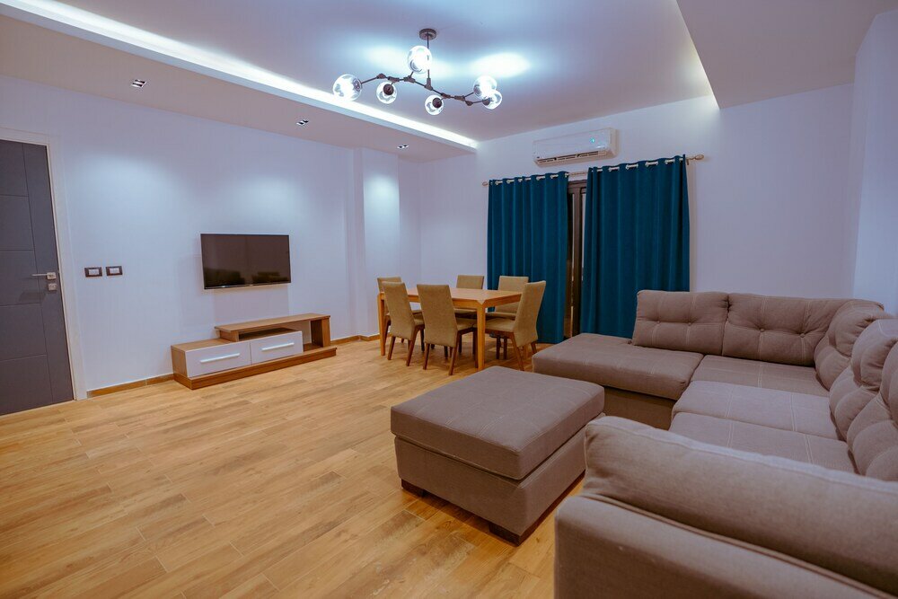 Фото Travelholic Residence New Cairo