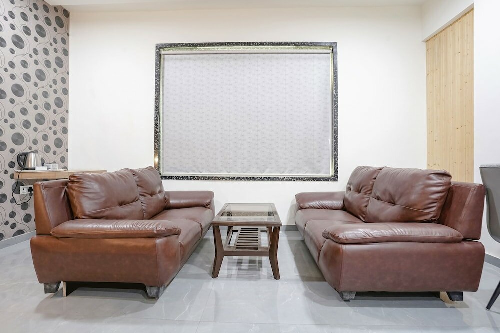 Фото Fabhotel Arc Palace