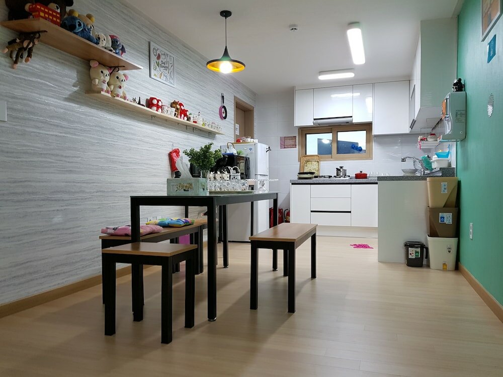 Фото Buzz Guest House - Hostel