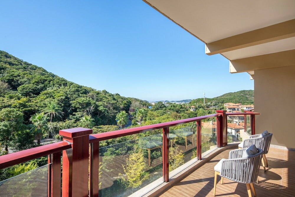 Фото Crowne Plaza Zhoushan Seaview