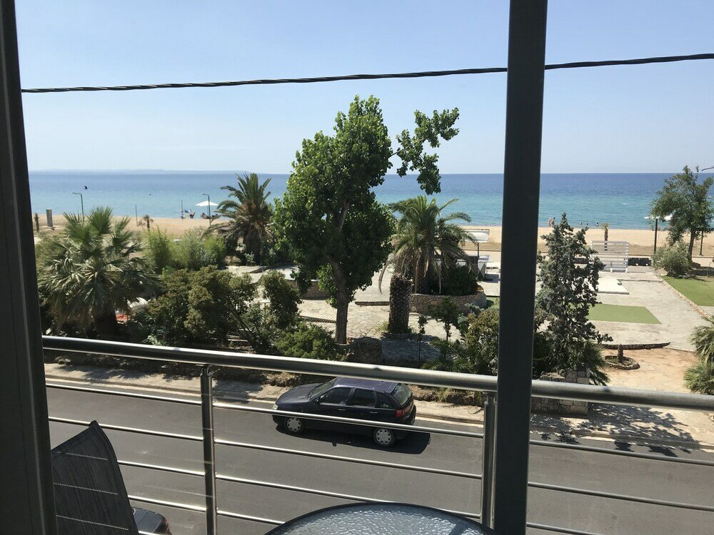 Фото Nikolaidis Apartments