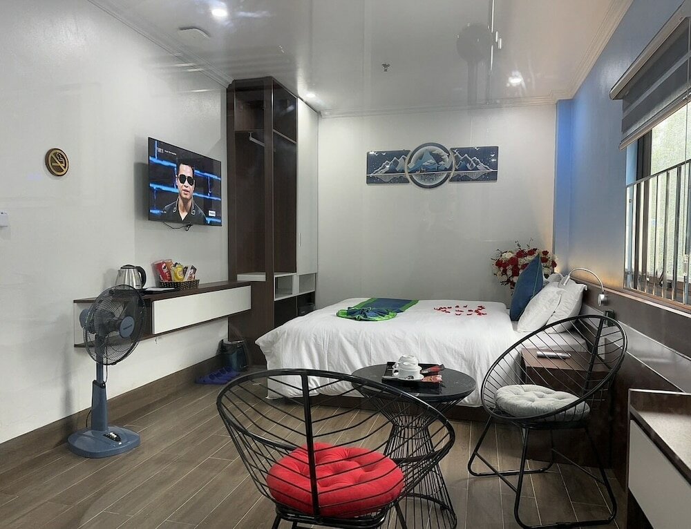 Фото New Horizon Hotel