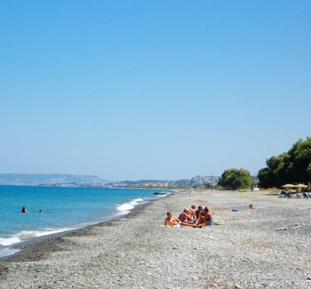 Фото Aegean Breeze Apartments