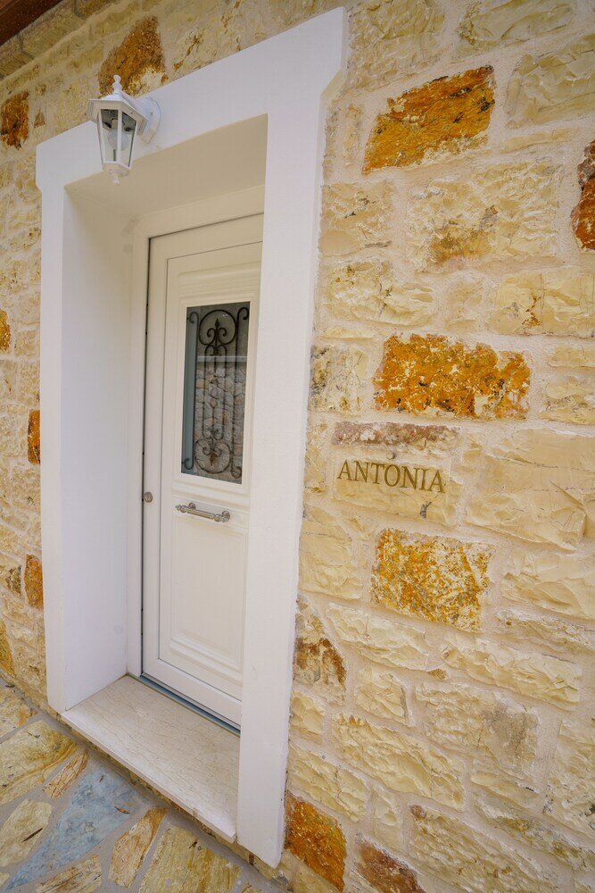 Фото Astrali Stone Villas