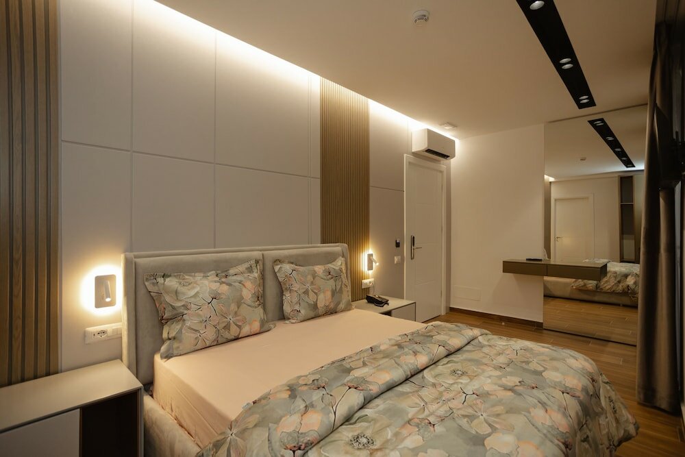 Фото Kompleksi Royal