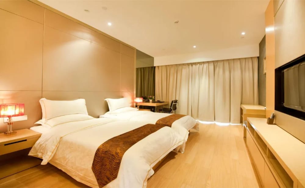 Фото Easy Holiday Inn