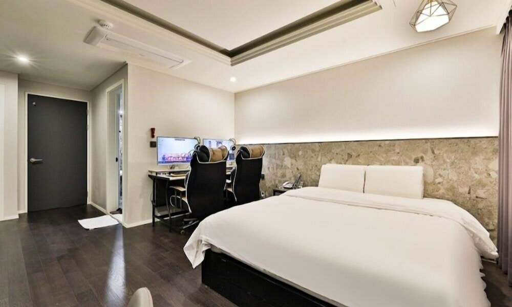 Фото Incheon Beyond Hotel