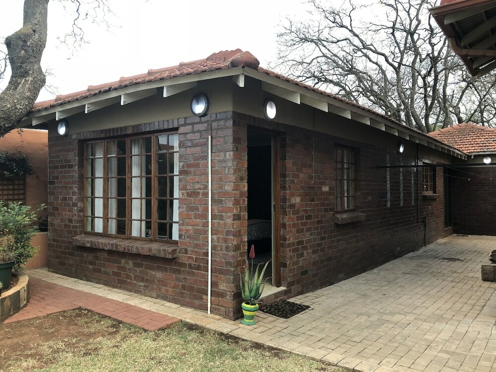 Фото Houghton Hill Cottage
