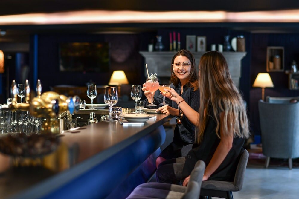 Фото Mercure Château Fontainebleau Demeures de Campagne