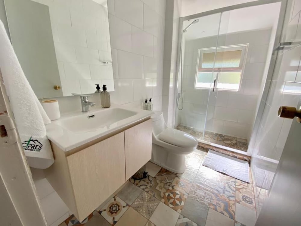 Фото Cipres Ecolodge & SPA