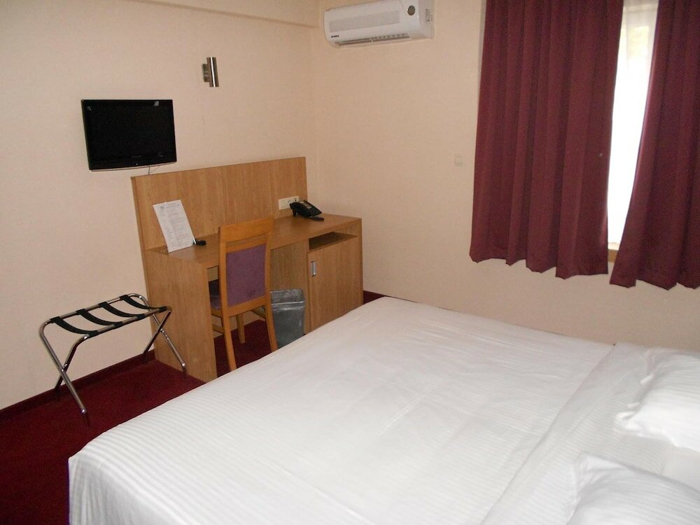 Фото Jill Hotel Brussels