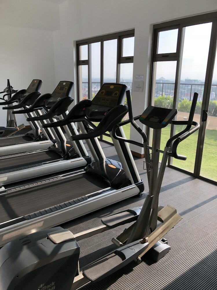 Фото Hedges Court Residencies Colombo City