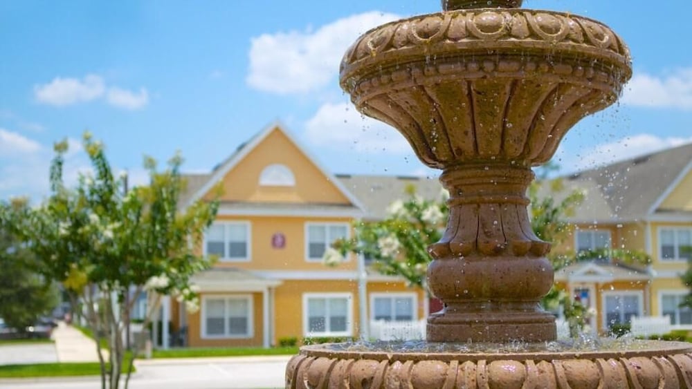 Фото Regina's Villas at Seven Dwarfs Townhome