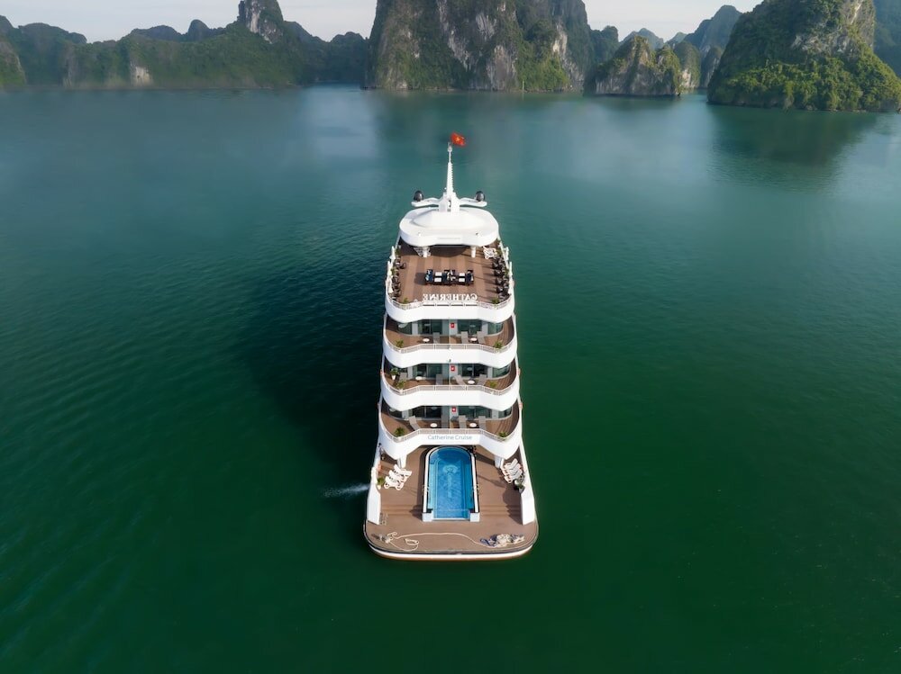 Фото Catherine Cruises