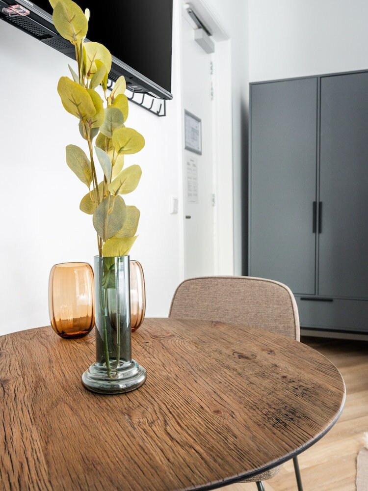 Фото Limehome Amsterdam Hemonystraat