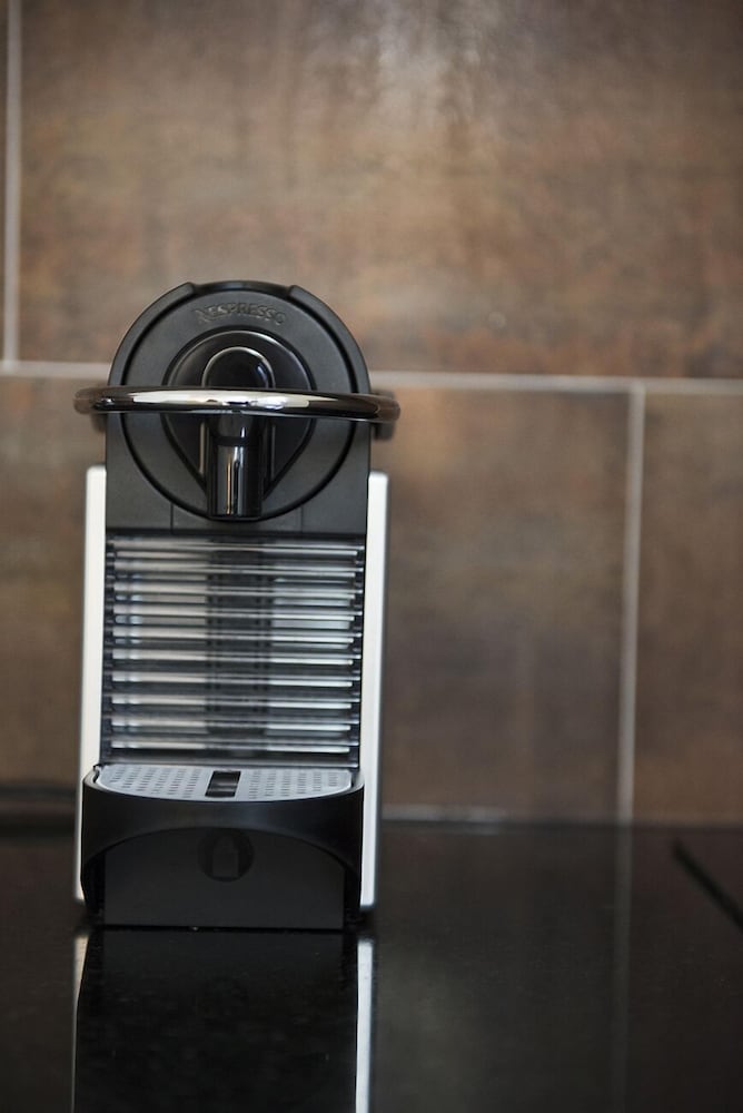 Фото Deluxe Studio with Pocket Wifi