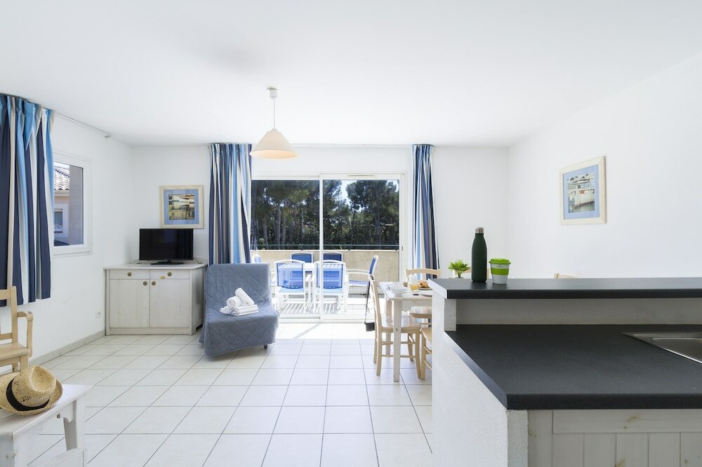 Фото Garden & City Six-Fours-les-Plages