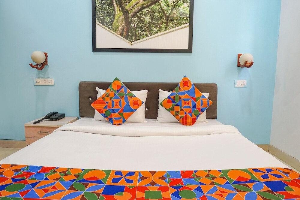 Фото Fabexpress Galaxy Hospitality