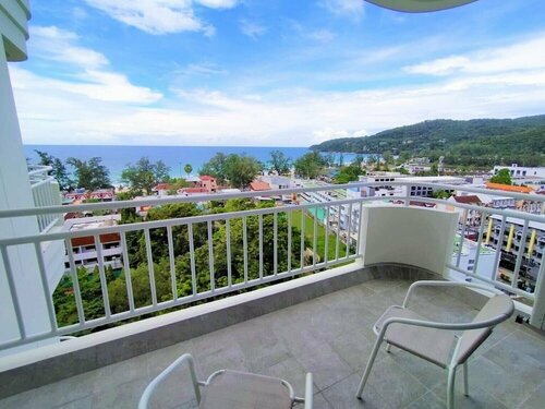 Гостиница 9b Spacious sea View Apartment Karon Beach Front