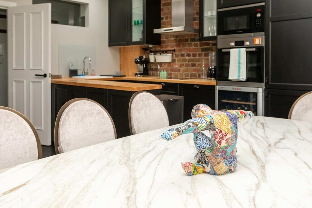 Фото Dazzling Top Floor 1bedroom Flat - Earl's Court!