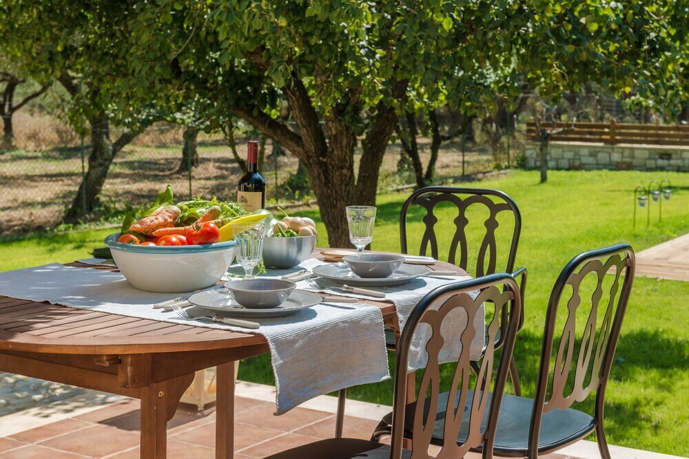 Фото Leeda's Cottages