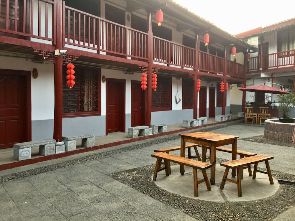 Фото Yangshuo Dahuwai Camps Hotel