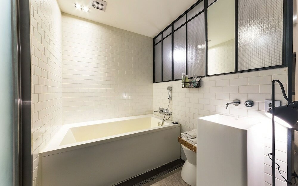 Фото Yongin Army Boutique