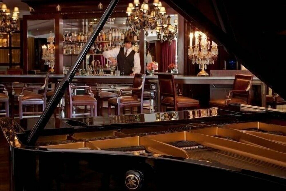 Фото Petrona Eyle 450