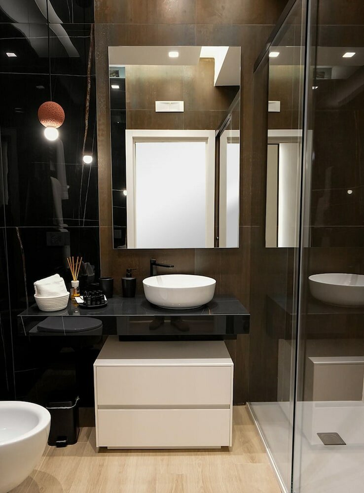 Фото La Banchina Luxury Suites