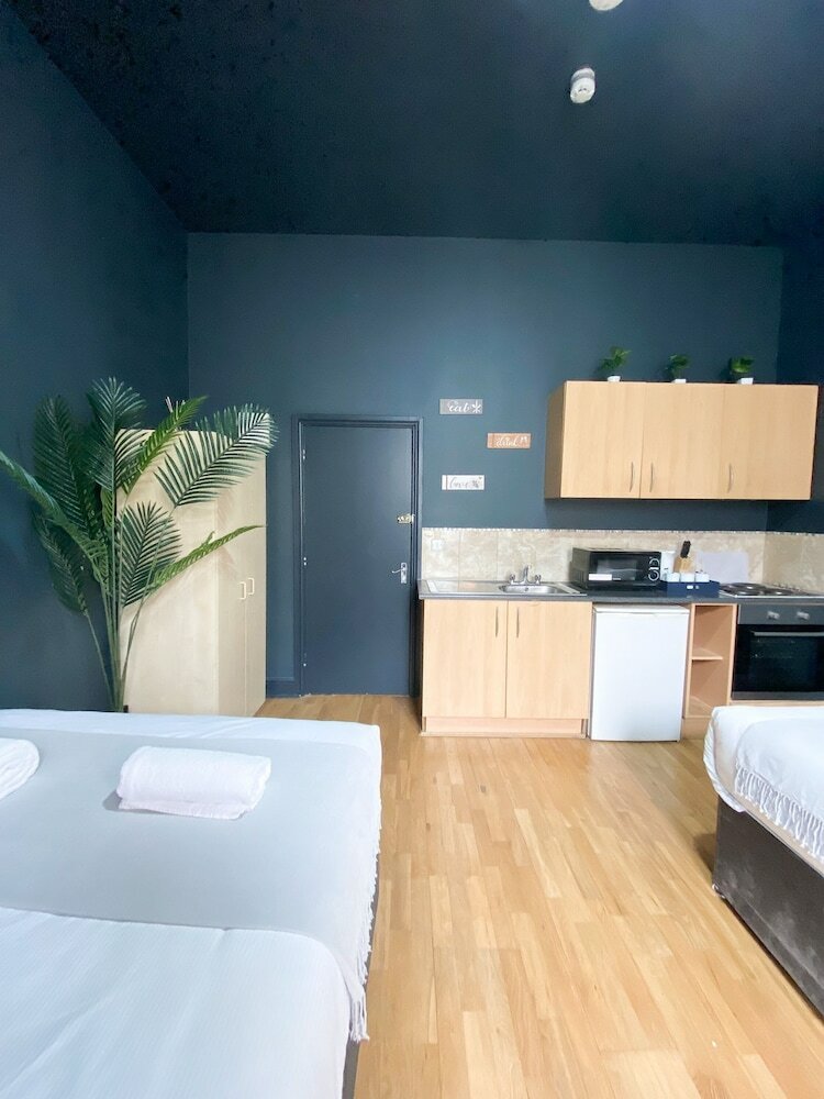 Фото Holland Road Stays