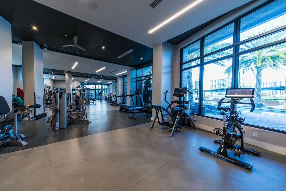 Фото Motif by Moderno