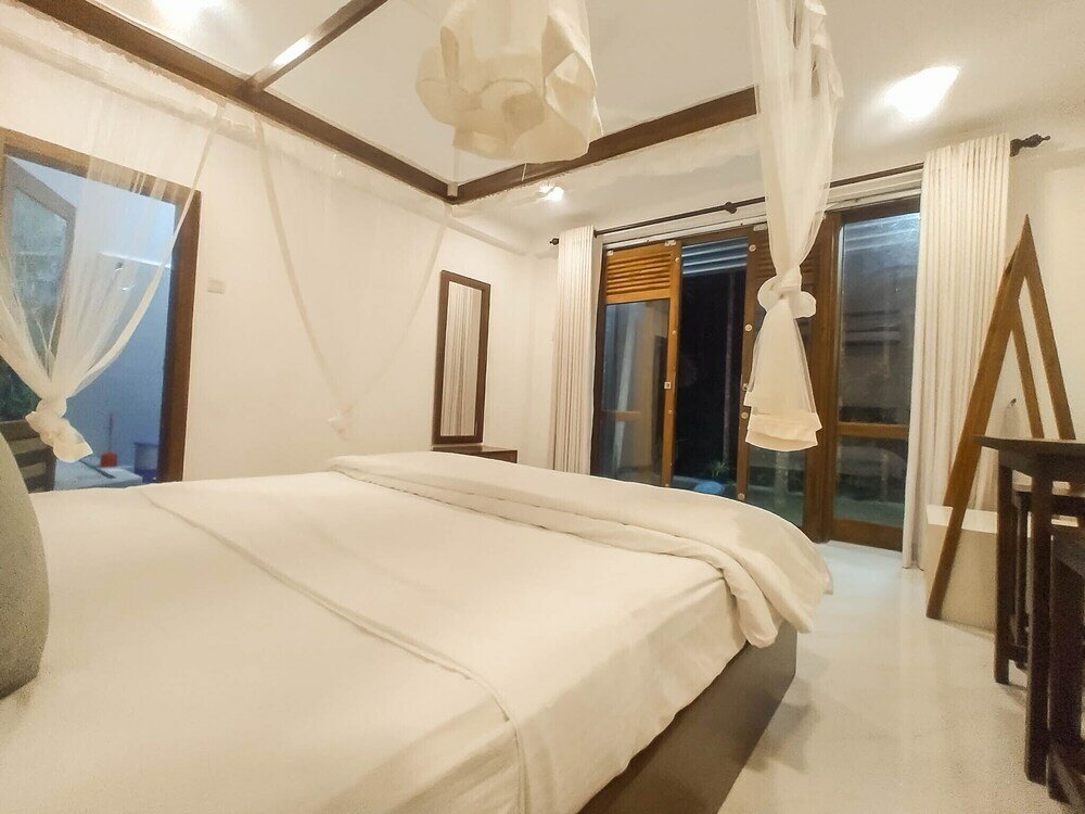 Фото Once in Ella