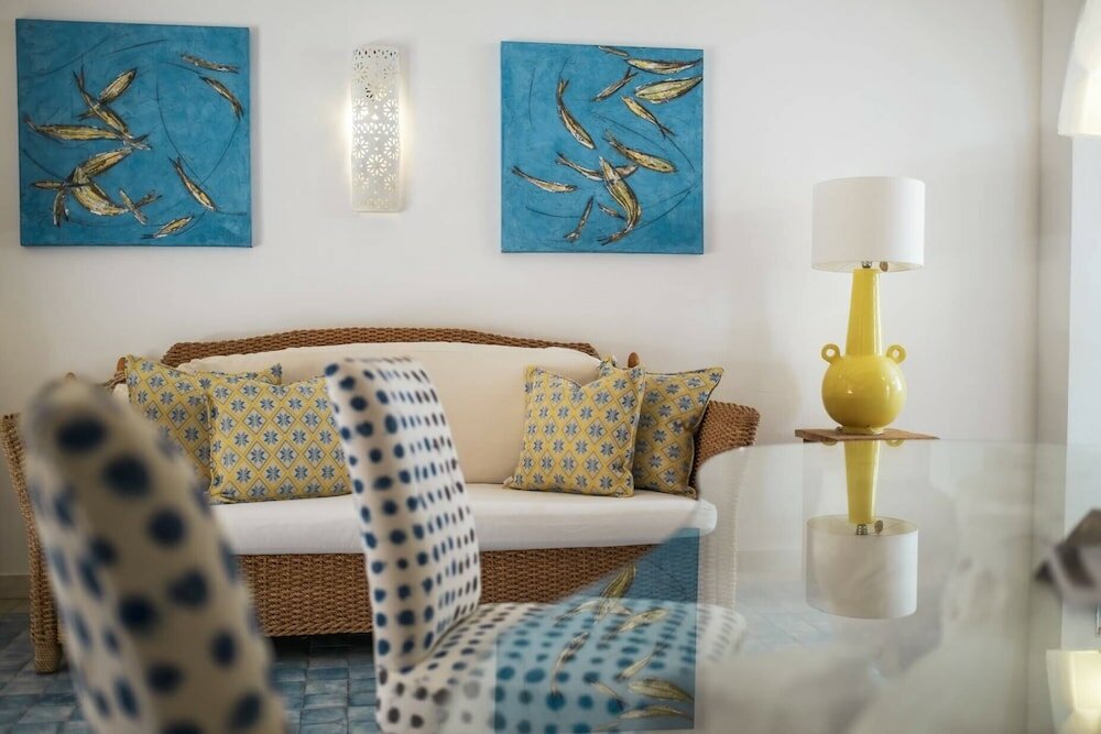 Фото Hotel Borgo Antico San Pantaleo