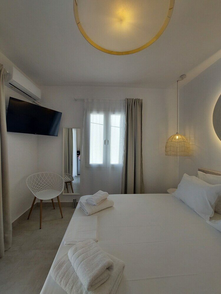 Фото Golden Bird's