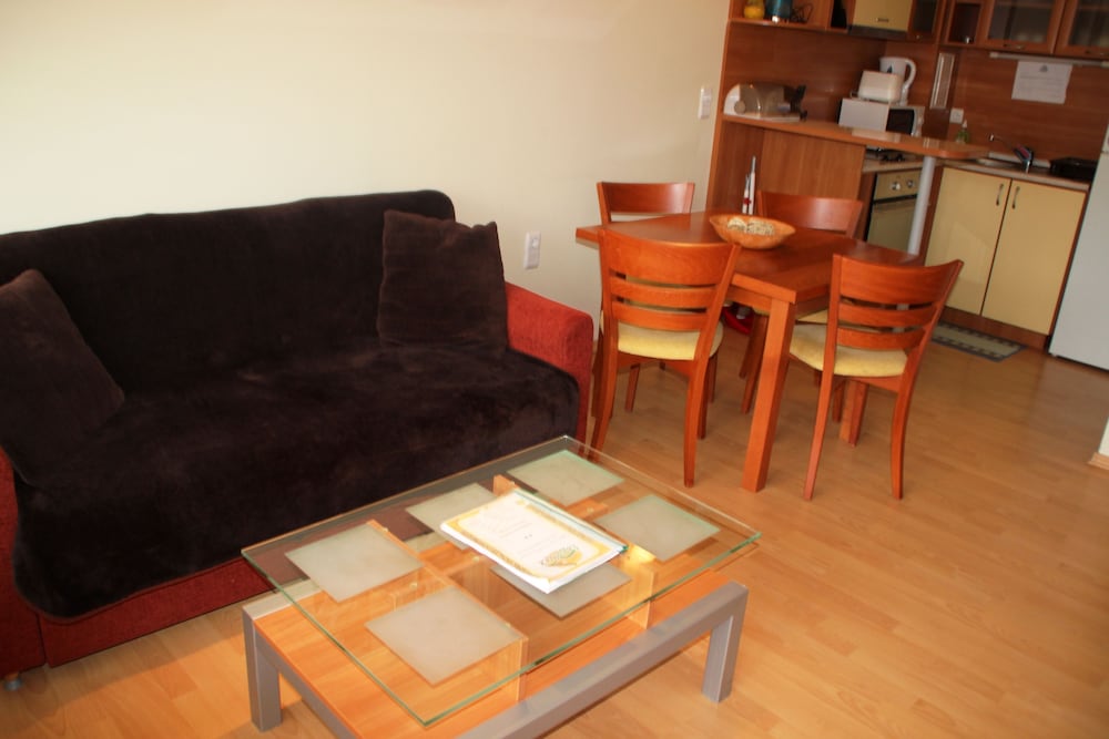 Фото Eagle Rock Holiday Apartments