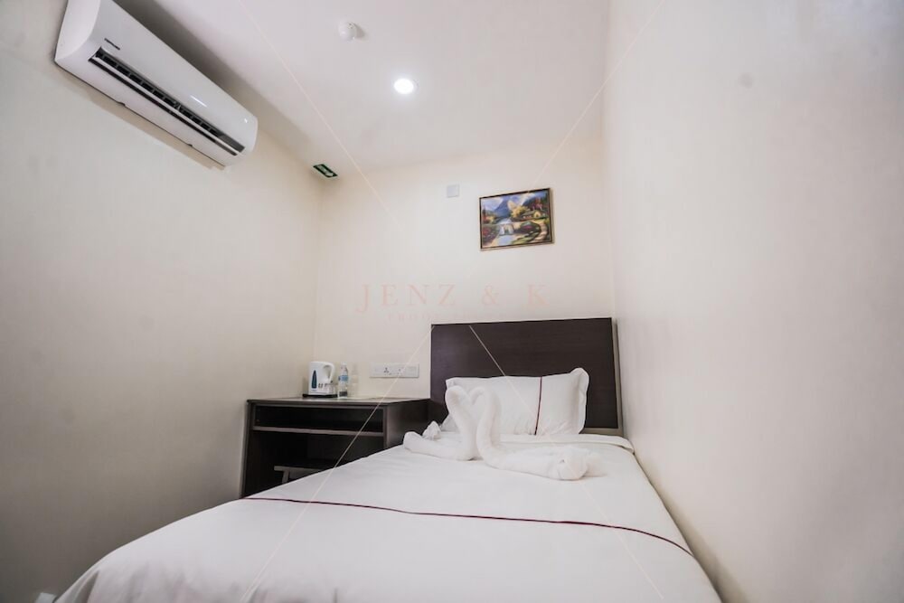 Фото DCozy Hotel