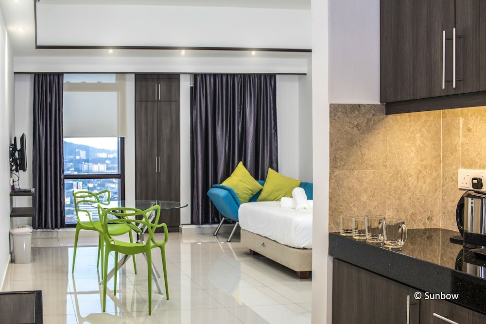 Фото Sunbow Suites