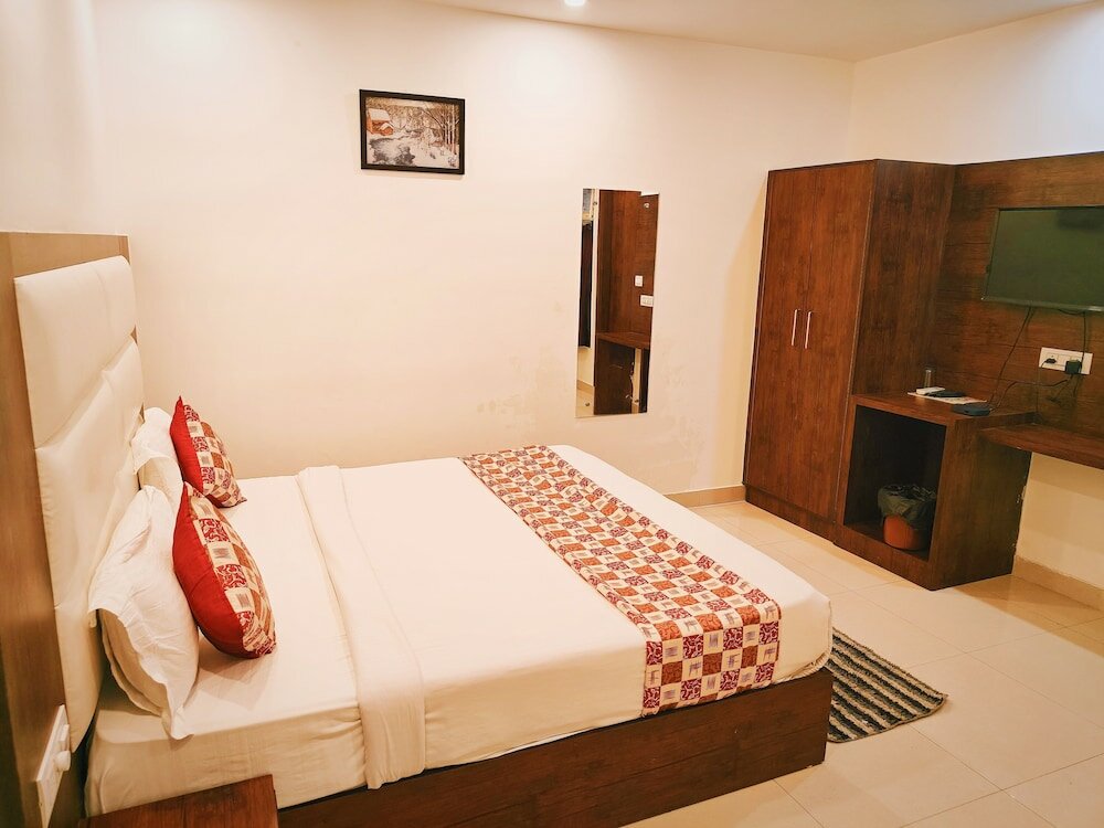 Фото Hotel The Caves