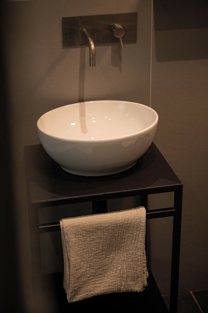 Фото The Sanctuary Urban Retreat