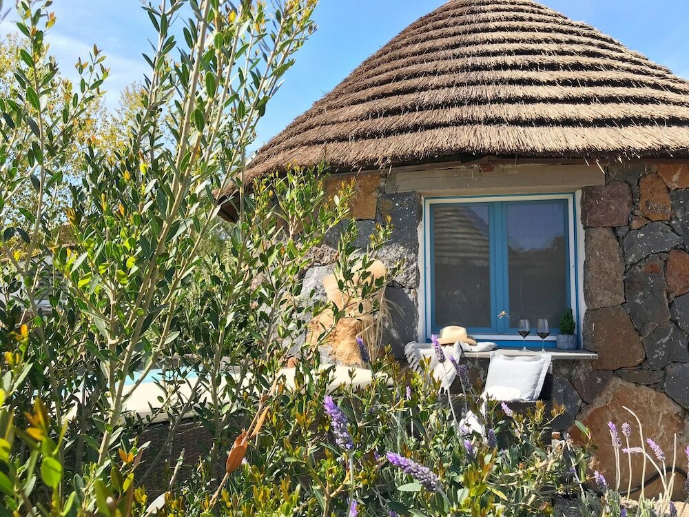 Фото Is Cheas wine farm boutique hotel