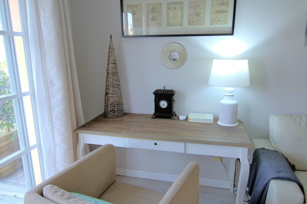 Фото Oasis de Riviera Apartment