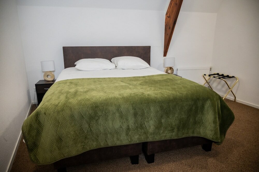 Фото The Velvet Lodge