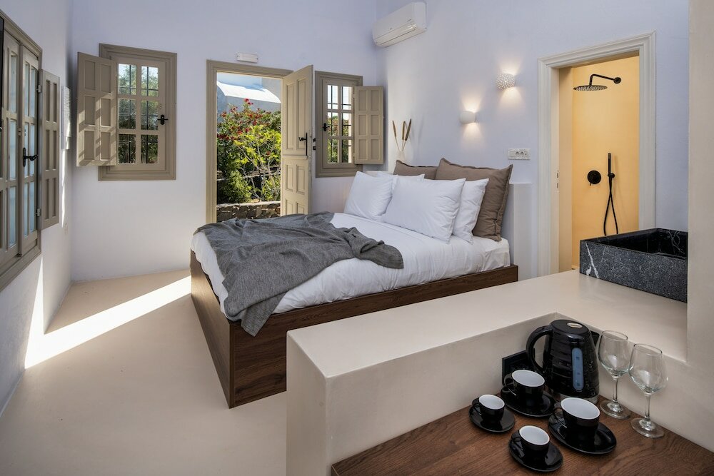 Фото Azanti Suites