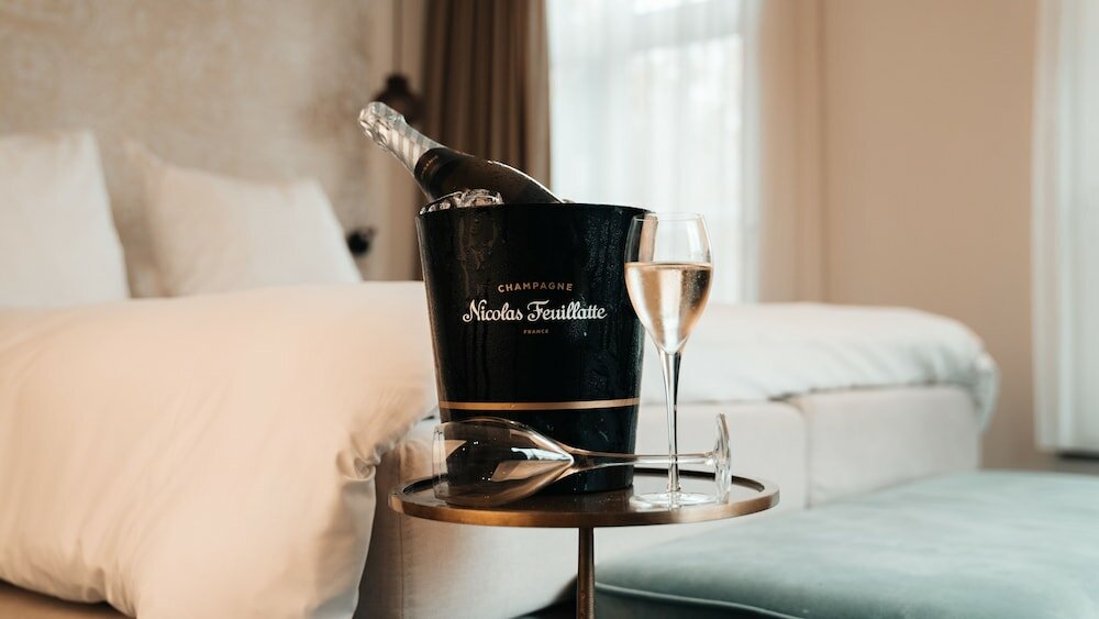 Фото Hotel The Yard