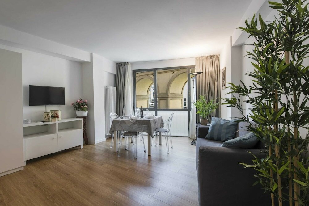 Фото Florence in the Window - Hosted by Sweetstay